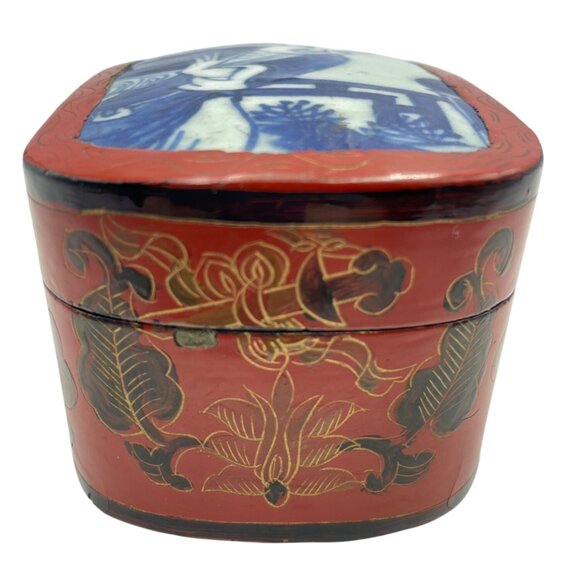 Vintage Chinese Red Lacquer Shard Box Blue White Porcelain - Picture 5 of 16
